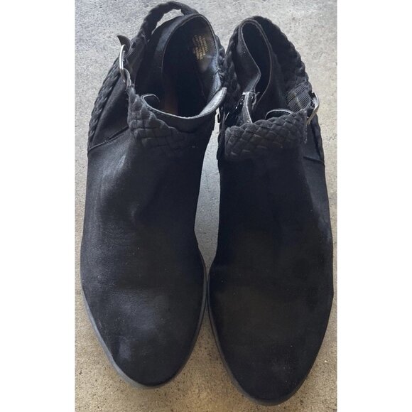 torrid Black 11605251 Faux Suede Ankle Boots Heel Life Stride Women’s Sz 11 - Picture 13 of 16